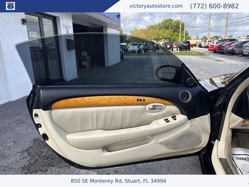 Used 2003 Lexus SC 430 Convertible image 20