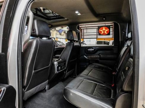 Used 2021 GMC Sierra 2500 Denali w/ Denali Ultimate Package AWD/4WD image 30