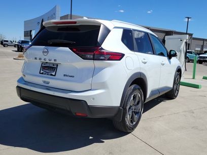 Used 2024 Nissan Rogue SV w/ SV Premium Package