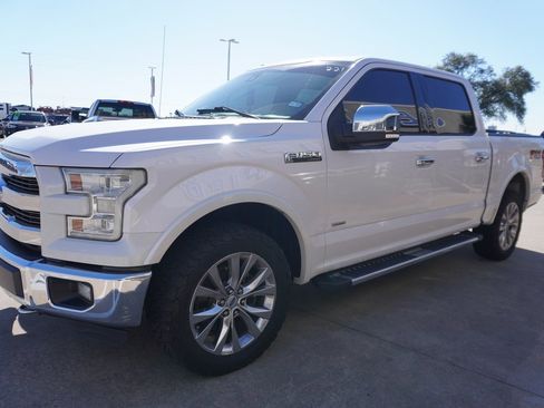 Used 2016 Ford F150 Lariat w/ Equipment Group 502A Luxury image 3