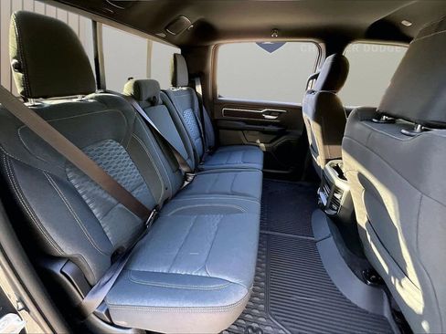 New 2026 RAM 1500 4x4 Crew Cab image 21