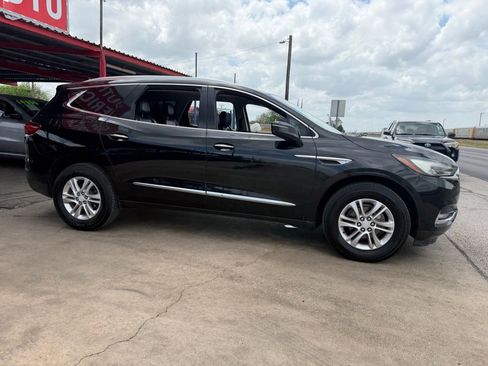 Used 2018 Buick Enclave Essence w/ Trailering Package image 33