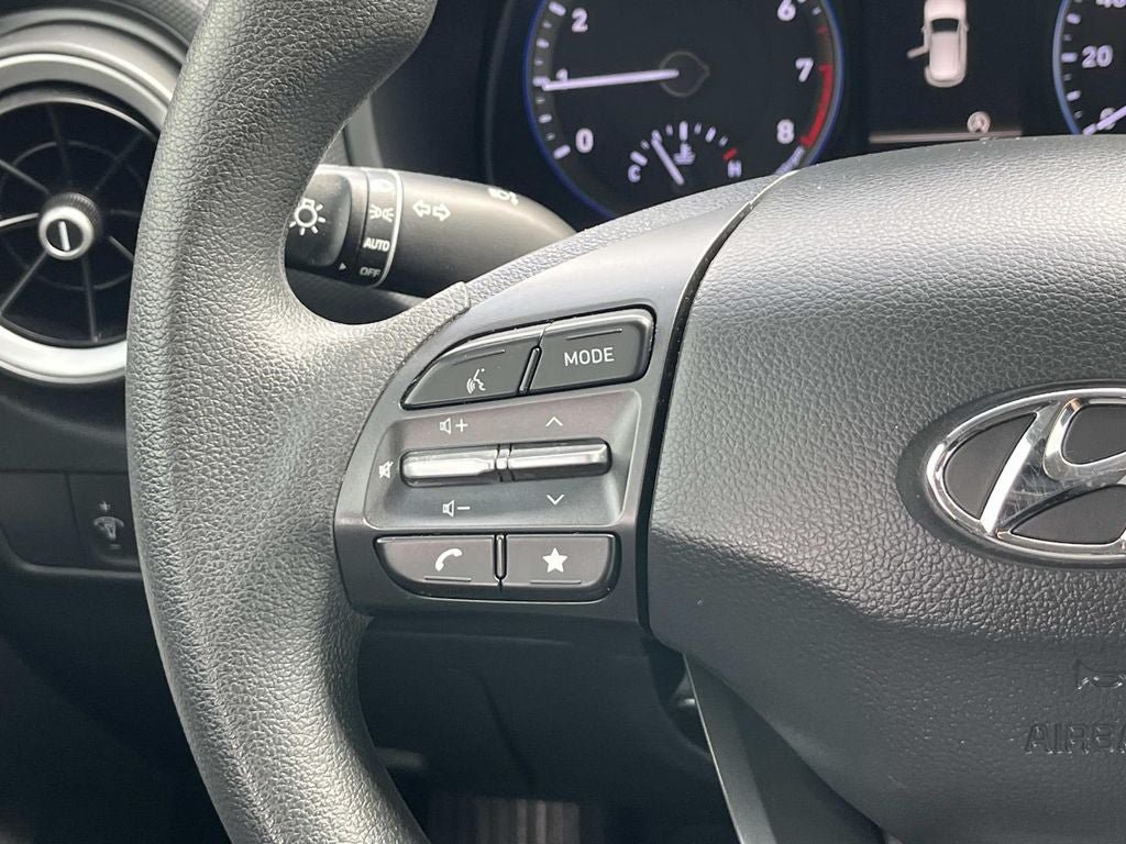 Used 2022 Hyundai Kona SE FWD image 15