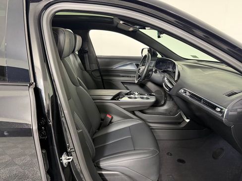Used 2024 Cadillac Lyriq Tech w/ Driver Assist Package RWD image 31