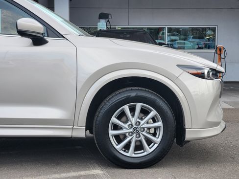 Used 2024 MAZDA CX-5 AWD 2.5 S w/ Select Package image 8