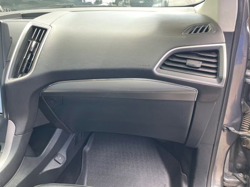 Used 2022 Ford Edge SEL AWD/4WD image 30