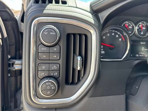 Used 2021 Chevrolet Silverado 1500 LTZ w/ Safety Package II AWD/4WD image 17