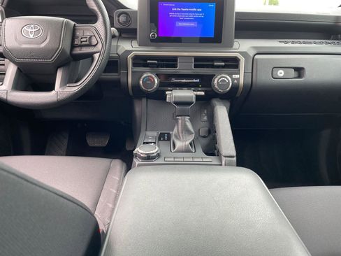 Used 2024 Toyota Tacoma SR image 16