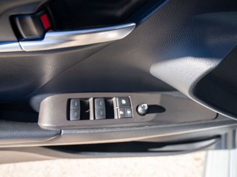 Used 2023 Toyota Camry SE image 16