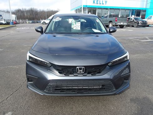 Used 2024 Honda Civic EX-L image 2