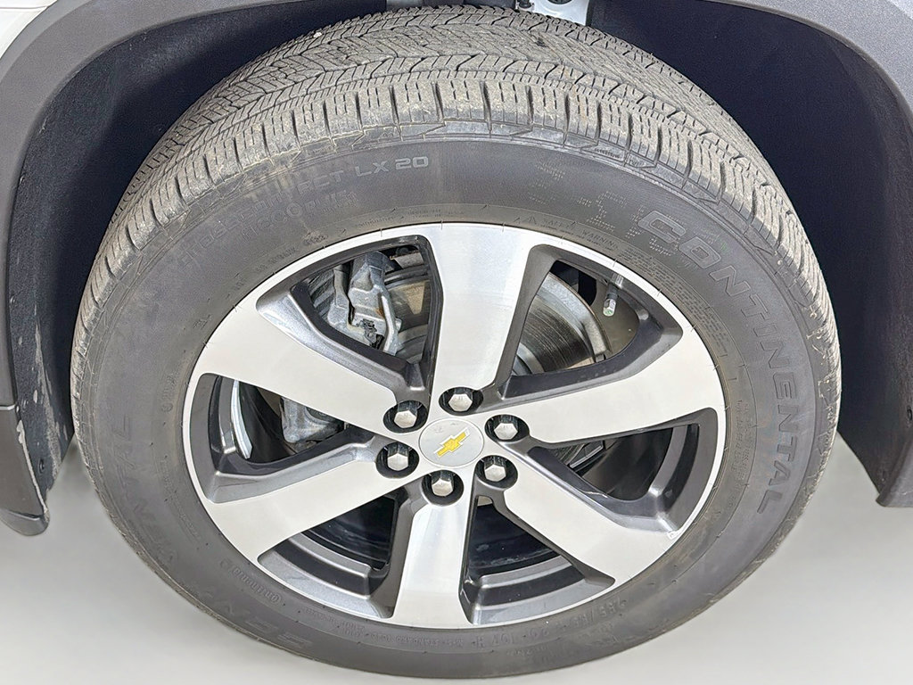 Used 2023 Chevrolet Traverse LT w/ LT Premium Package FWD image 21