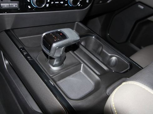 Used 2023 Chevrolet Silverado 1500 ZR2 w/ Technology Package image 19