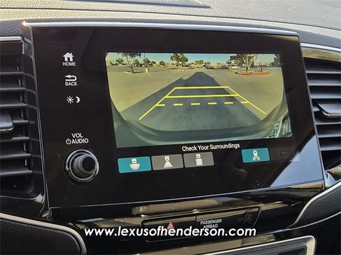 Used 2021 Honda Pilot Touring image 25