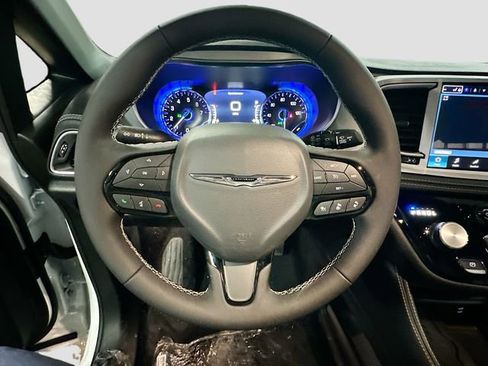 New 2026 Chrysler Pacifica Limited w/ S Appearance Package AWD/4WD image 12