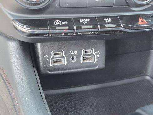 Certified 2024 Dodge Durango GT RWD image 13