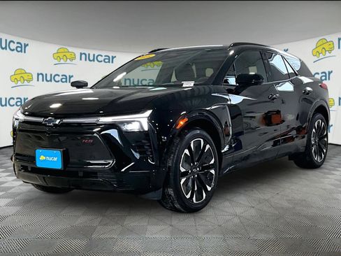 Used 2025 Chevrolet Blazer EV RS image 3