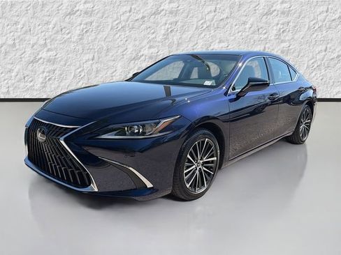 Used 2025 Lexus ES 350 w/ Premium Package image 7