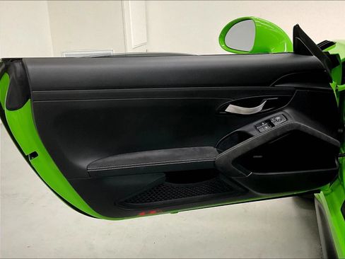 Used 2019 Porsche 911 GT3 RS RWD image 16
