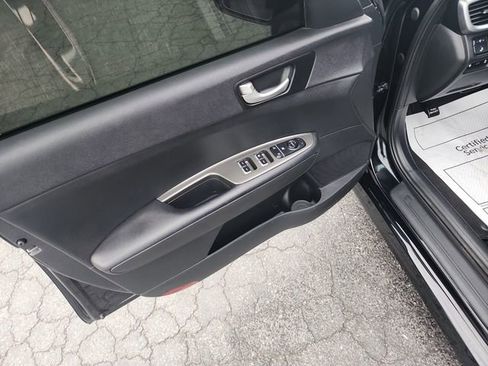 Used 2020 Kia Optima LX image 17