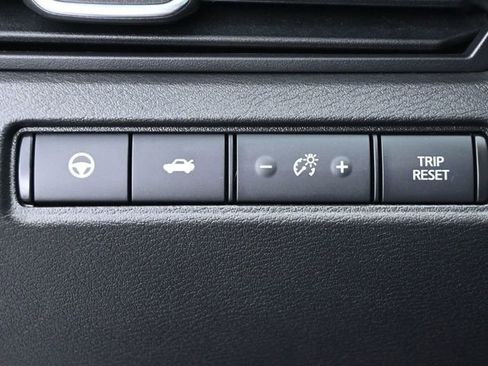 Used 2023 Nissan Altima 2.0 SR image 37