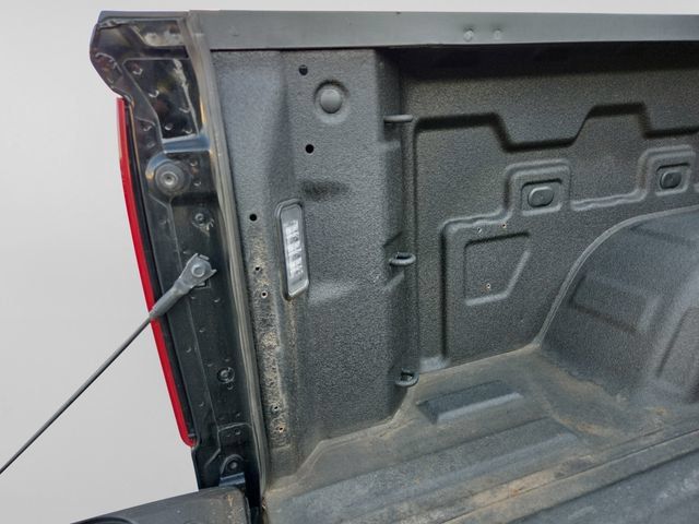 Used 2023 Chevrolet Silverado 1500 LTZ w/ LTZ Convenience Package II AWD/4WD image 47