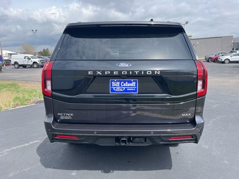 New 2026 Ford Expedition Max Active image 4