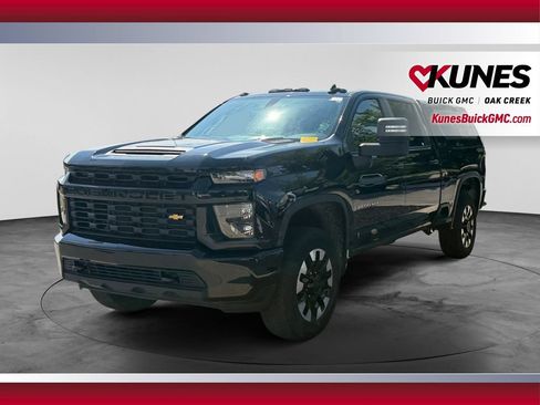 Used 2020 Chevrolet Silverado 2500 Custom w/ Custom Value Package AWD/4WD image 5