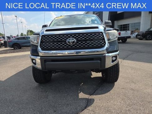 Used 2019 Toyota Tundra SR5 w/ Convenience Package AWD/4WD image 5