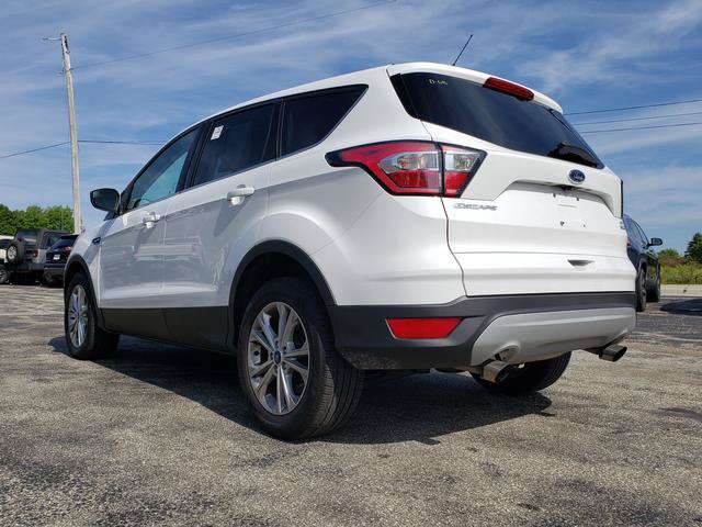 Used 2017 Ford Escape SE AWD/4WD image 5
