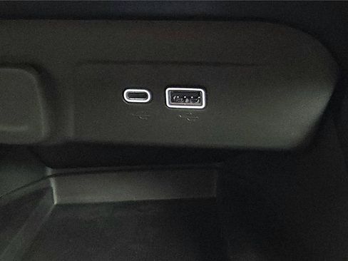 New 2026 Chevrolet Trax RS w/ Sunroof Package image 42