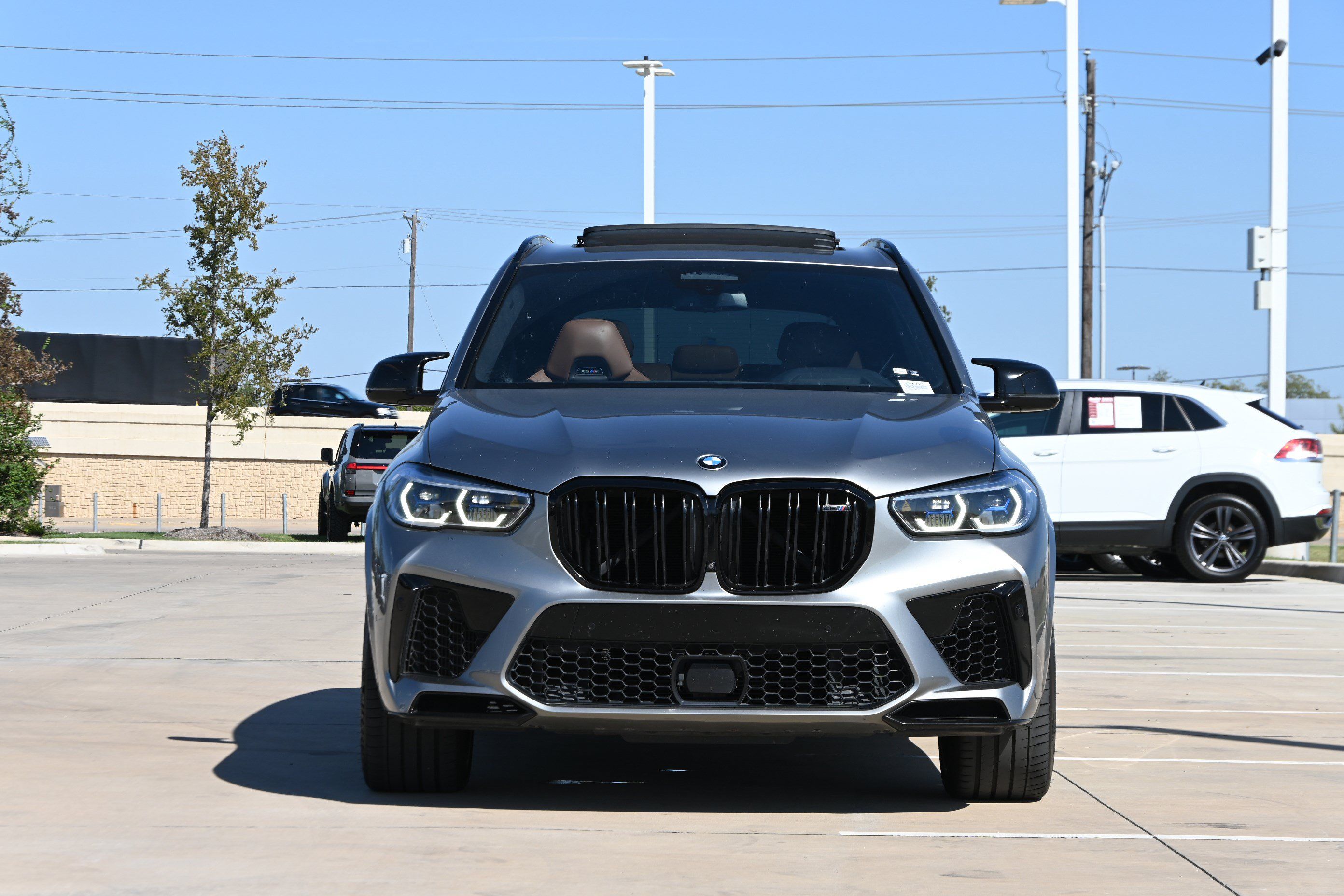 Used 2020 BMW X5 M Competition AWD/4WD image 3