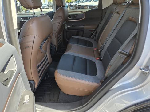 Used 2021 Ford Bronco Sport Outer Banks AWD/4WD image 13