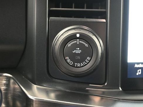 Used 2024 Ford F250 Lariat w/ Lariat Ultimate Package AWD/4WD image 28