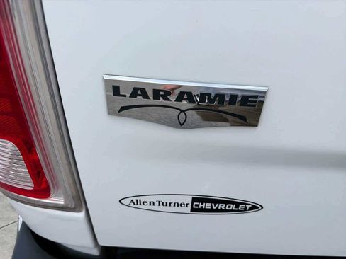 Used 2015 RAM 1500 Laramie w/ Convenience Group RWD image 8