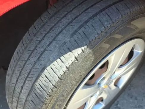 Used 2017 Chevrolet Cruze LS image 43