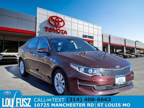 Used 2017 Kia Optima EX image 1