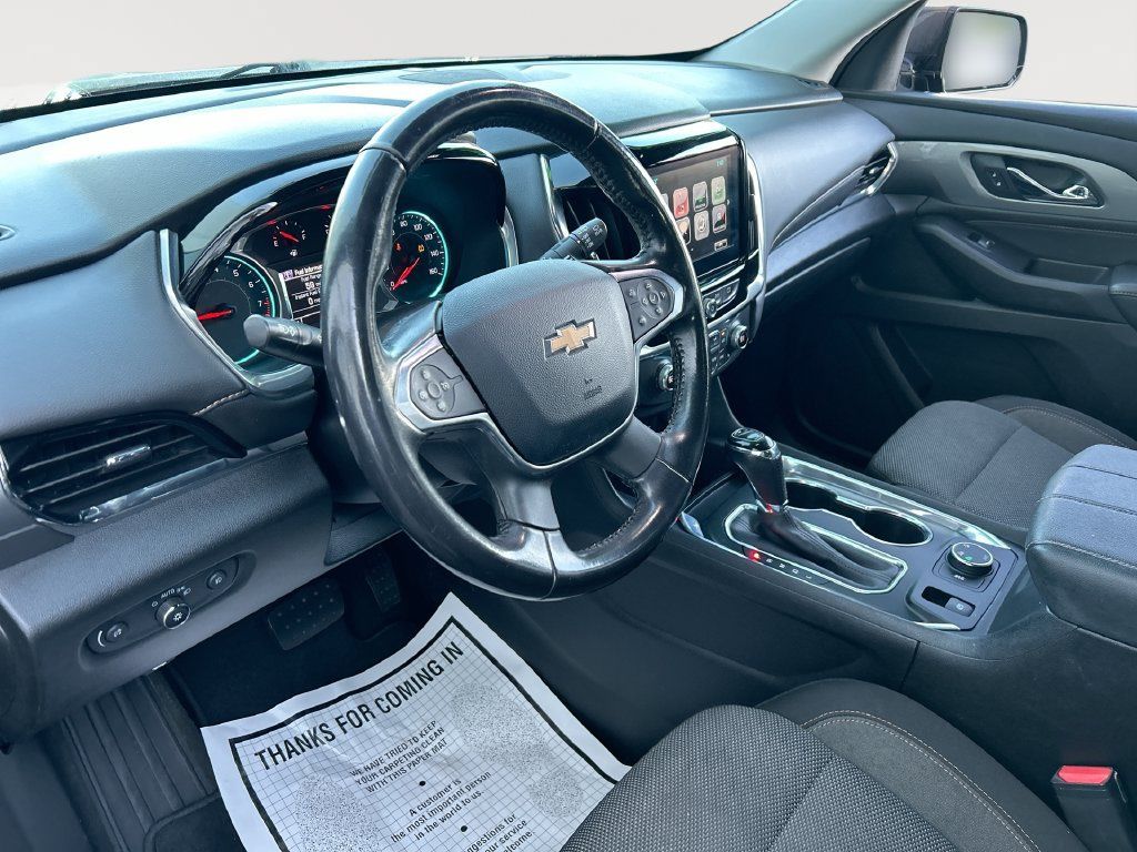 Used 2019 Chevrolet Traverse LT AWD/4WD image 14
