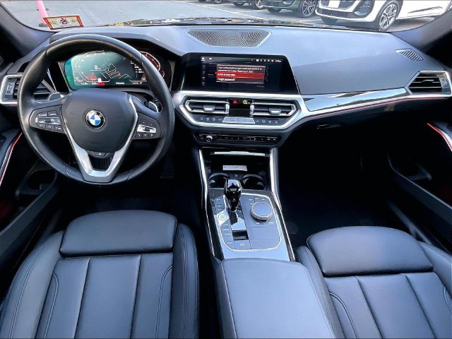 Used 2021 BMW 330i xDrive Sedan w/ Convenience Package AWD/4WD image 12