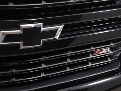 Used 2020 Chevrolet Silverado 1500 LT Trail Boss image 16