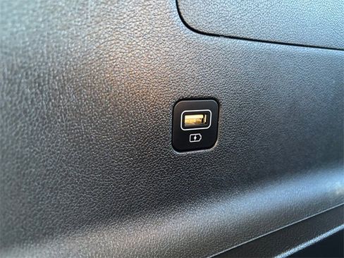 Used 2022 Kia Sorento SX image 39