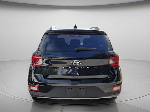 Used 2021 Hyundai Venue SEL image 5