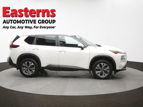 Used 2023 Nissan Rogue SV AWD/4WD image 45