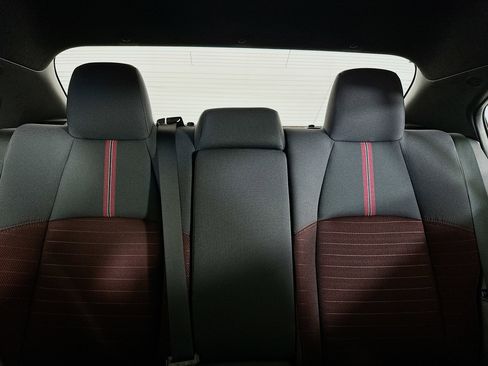 Used 2025 Toyota Corolla SE image 29