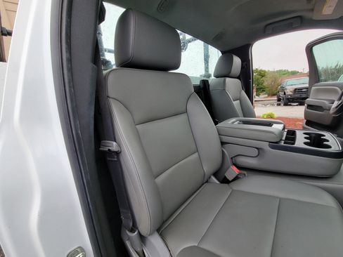 Used 2018 Chevrolet Silverado 2500 W/T w/ WT Fleet Convenience Package RWD image 33