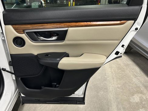 Used 2019 Honda CR-V EX-L image 16