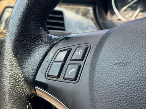 Used 2009 BMW 328i Convertible image 33