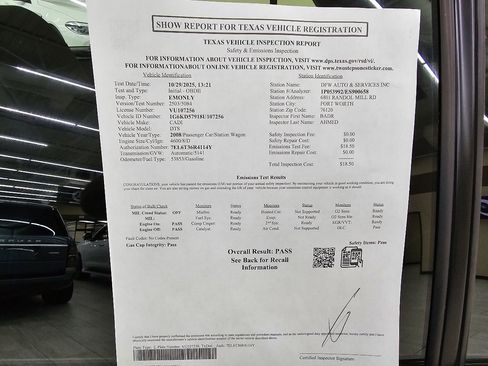 Used 2008 Cadillac DTS Performance image 41