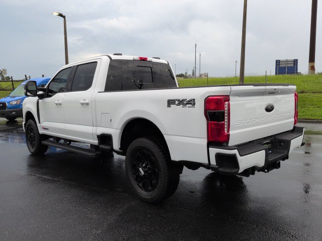 New 2026 Ford F250 Lariat w/ Black Appearance Package AWD/4WD image 7