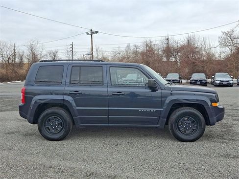 Used 2016 Jeep Patriot Sport w/ Power Value Group image 7