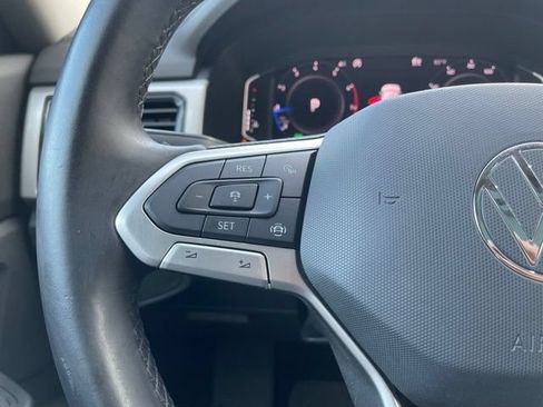 Used 2021 Volkswagen Atlas SEL AWD/4WD image 15